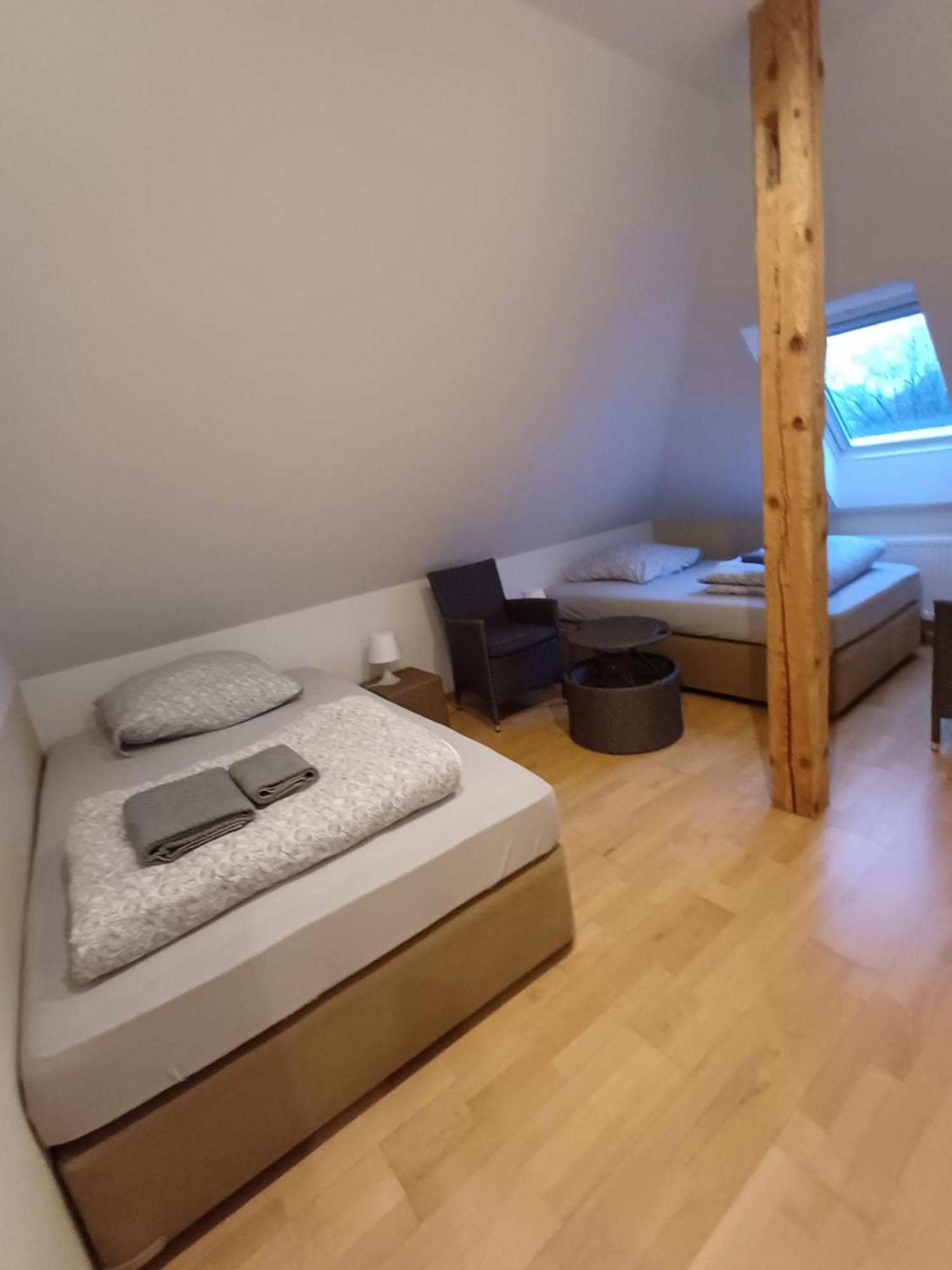 Doppelzimmer-Bad-Kuehlschrank-Tv-19 Meine Екстер'єр фото